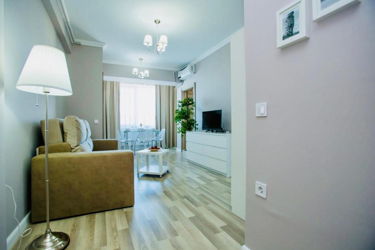 Apartament Crazy Summerland Mamaia Exterior photo