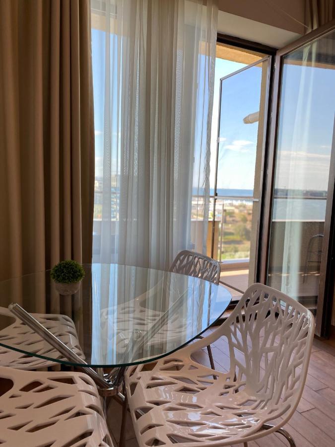 Apartament Crazy Summerland Mamaia Exterior photo