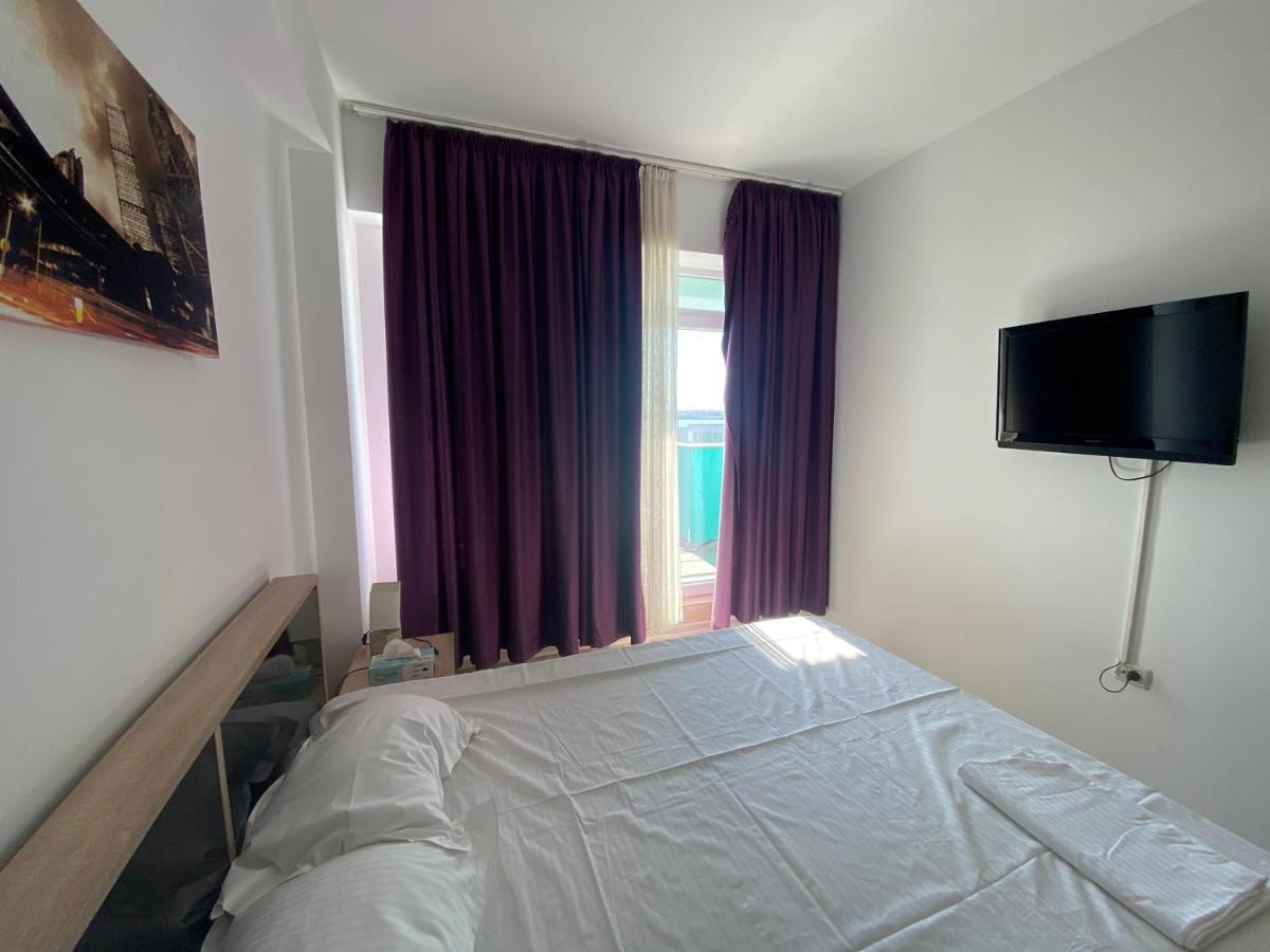 Apartament Crazy Summerland Mamaia Exterior photo