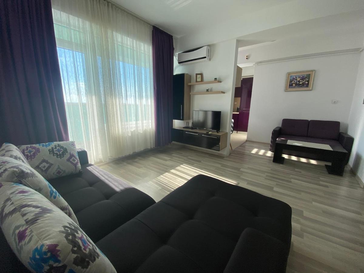 Apartament Crazy Summerland Mamaia Exterior photo